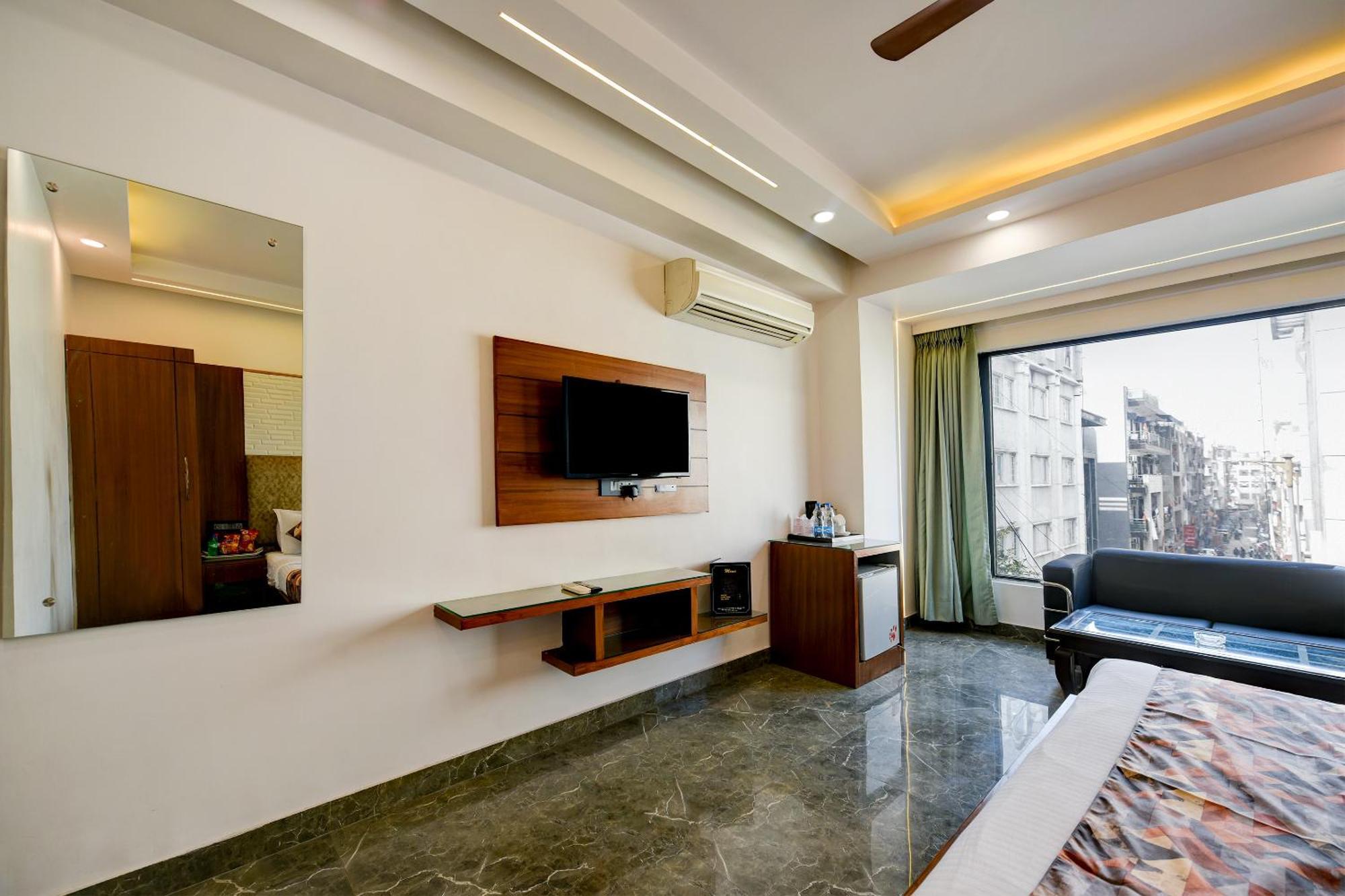 Hotel Sohana Palace Near New Delhi Railway Station And Connaught Place Екстер'єр фото