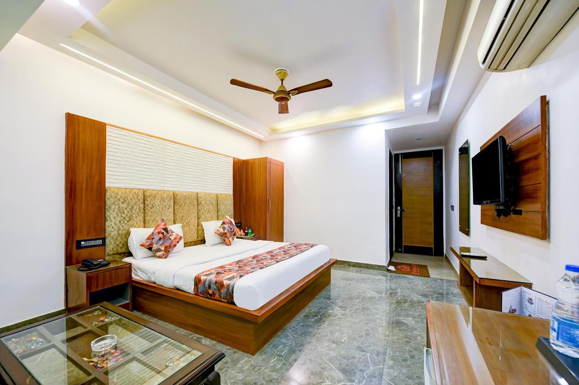 Hotel Sohana Palace Near New Delhi Railway Station And Connaught Place Екстер'єр фото