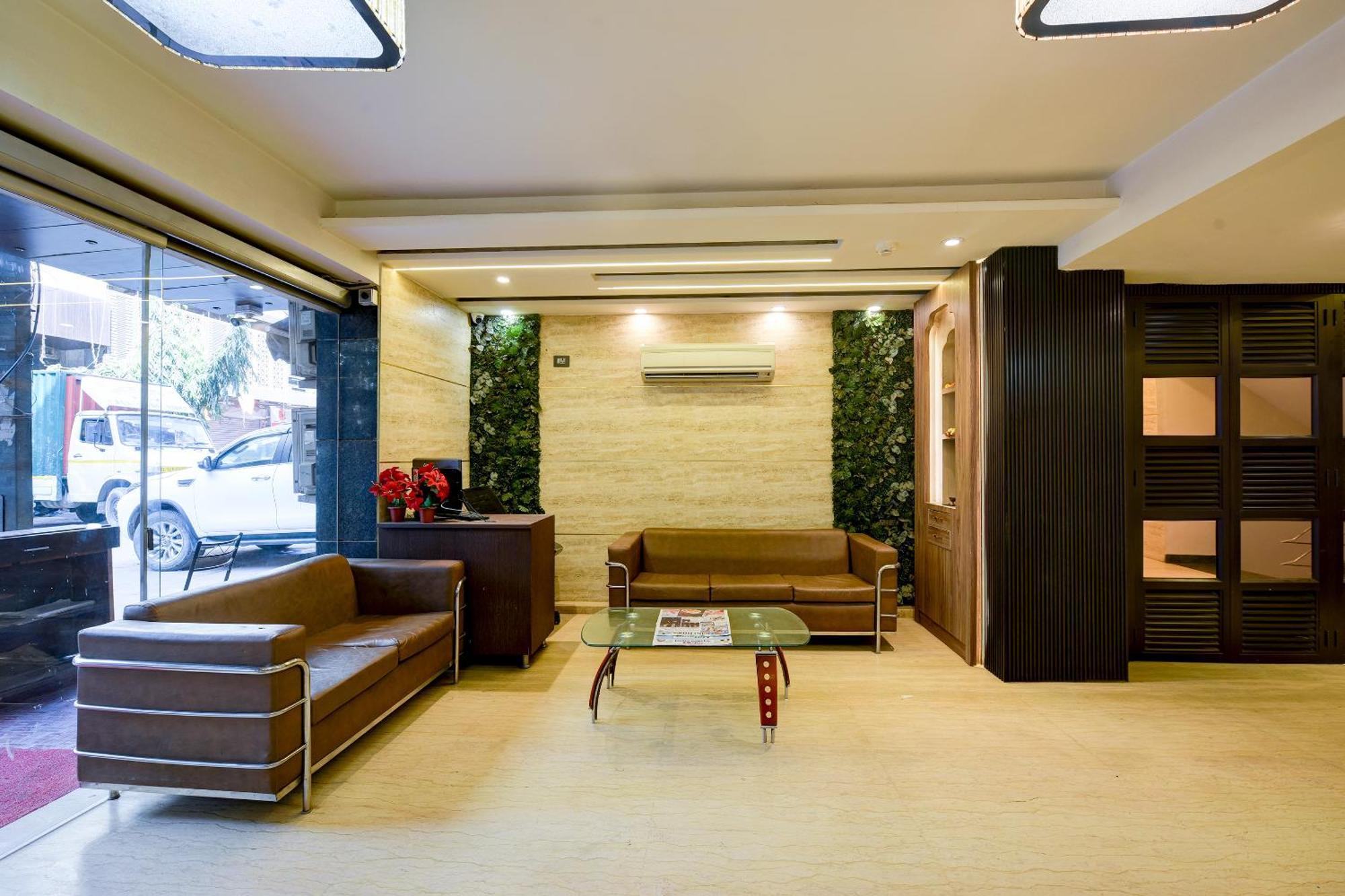 Hotel Sohana Palace Near New Delhi Railway Station And Connaught Place Екстер'єр фото