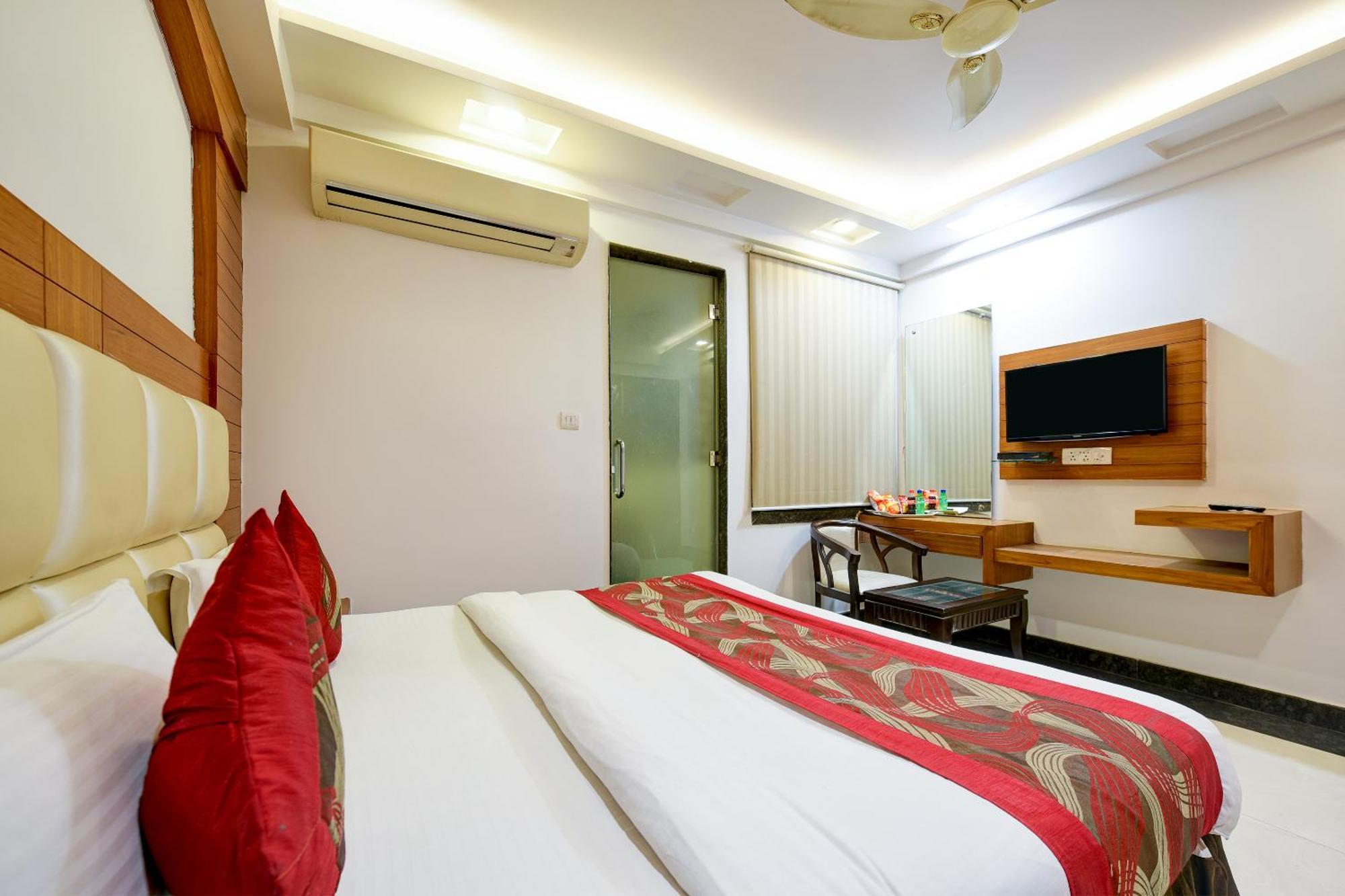 Hotel Sohana Palace Near New Delhi Railway Station And Connaught Place Екстер'єр фото