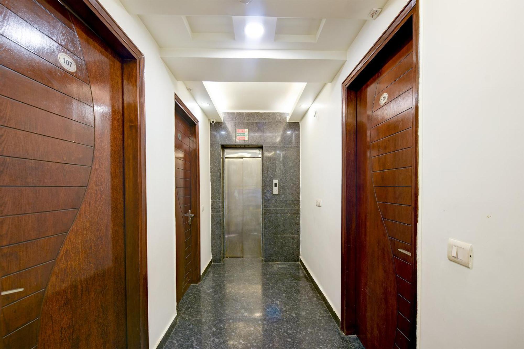 Hotel Sohana Palace Near New Delhi Railway Station And Connaught Place Екстер'єр фото